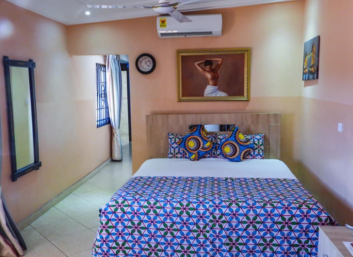 Bays Lodge, Accra Esterno foto