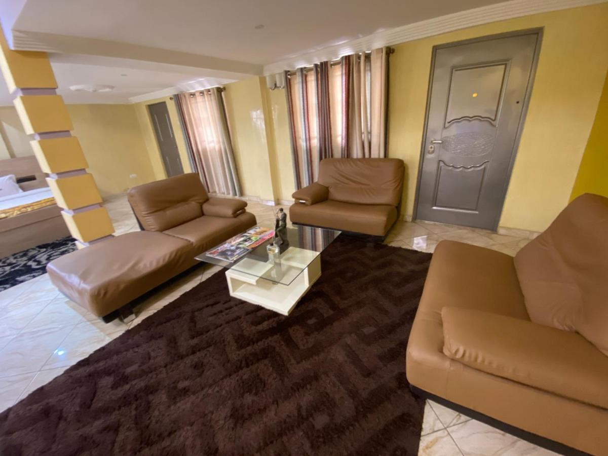 Bays Lodge, Accra Esterno foto