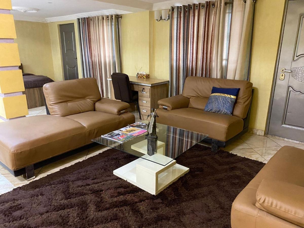 Bays Lodge, Accra Esterno foto
